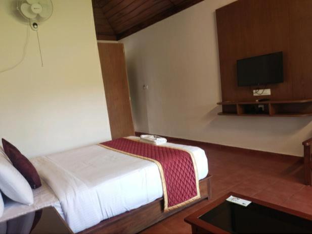 Hotel Coorggavadana Madikeri Esterno foto